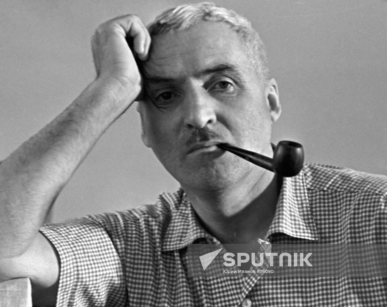 SIMONOV