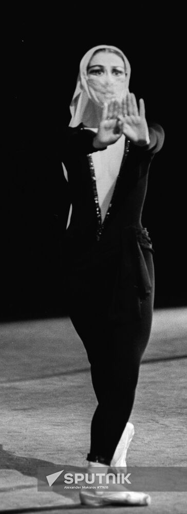 PLISETSKAYA BALLERINA "LEGEND OF LOVE"
