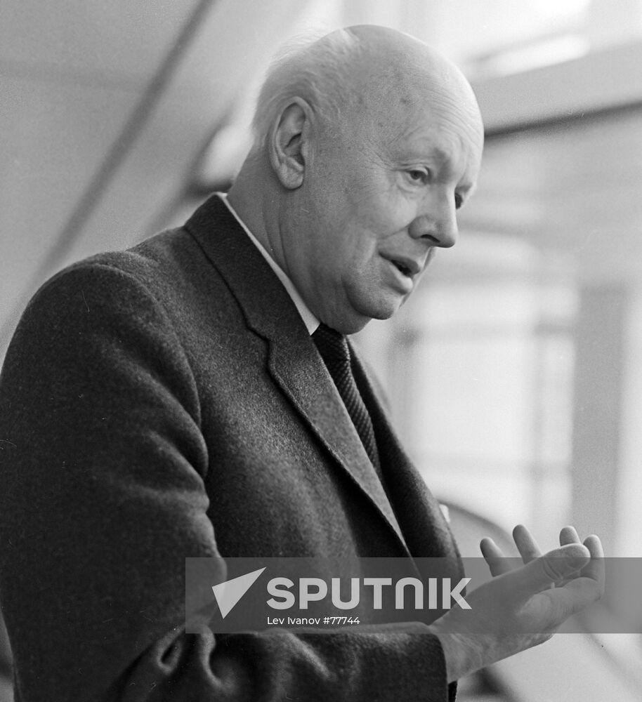 ZAVADSKY 