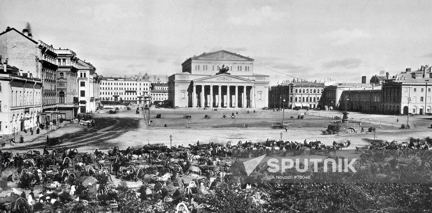 MOSCOW BOLSHOI THEATER 