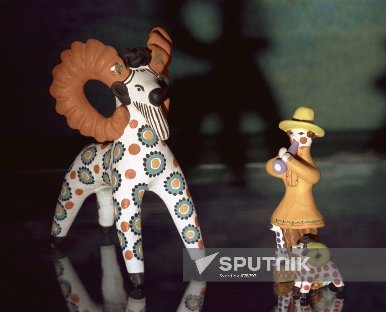 DYMKOVO CLAY TOY
