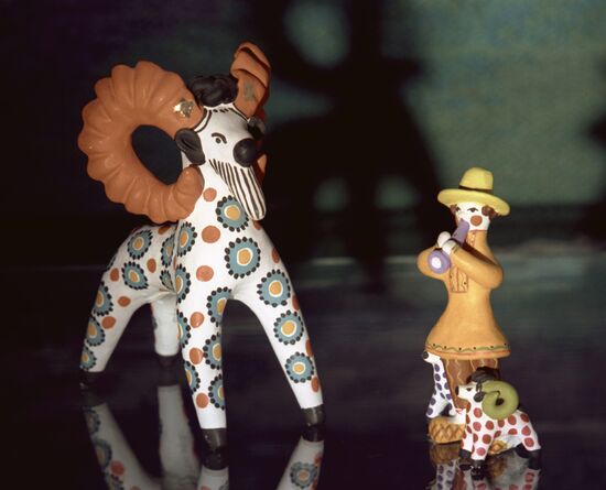 DYMKOVO CLAY TOY