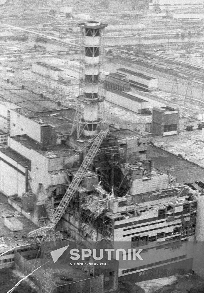 REACTOR CHERNOBYL DESTRUCTION