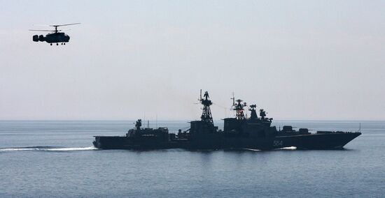 Pacific fleet vessels' sortie