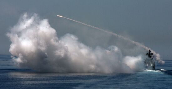 Pacific fleet vessels' sortie