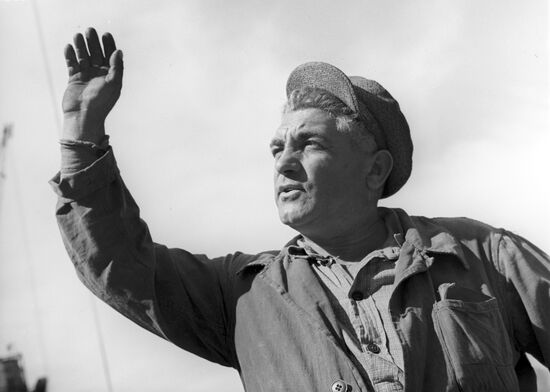 Foreman Viktor Vitalyev
