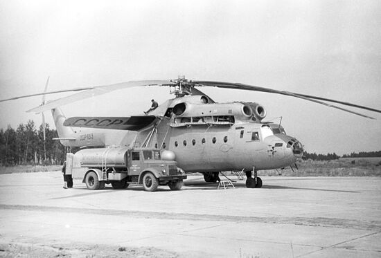 Turbo-propeller helicopter Mi-6