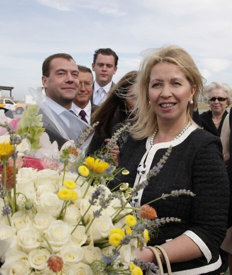 Dmitry Medvedev and his wife, Svetlana, visit the U.S.
