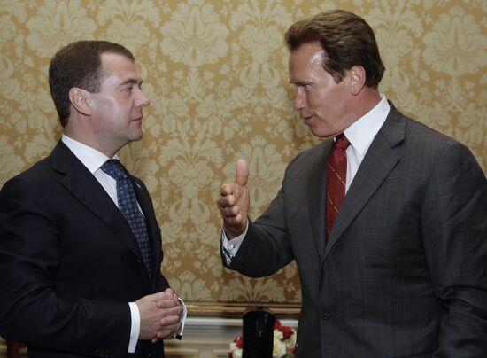 Dmitry Medvedev and his wife, Svetlana, visit the U.S.