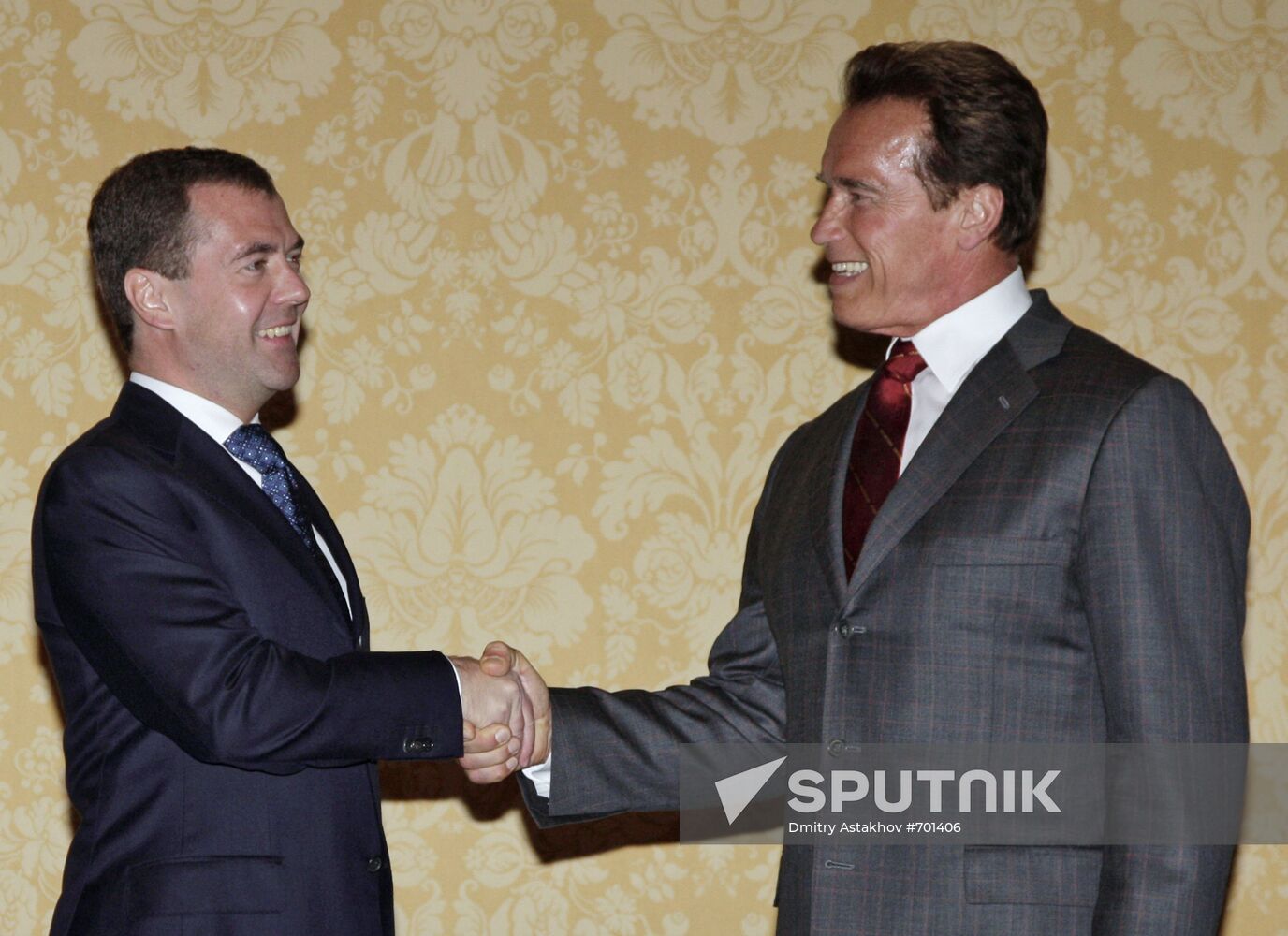 Dmitry Medvedev and his wife, Svetlana, visit the U.S.