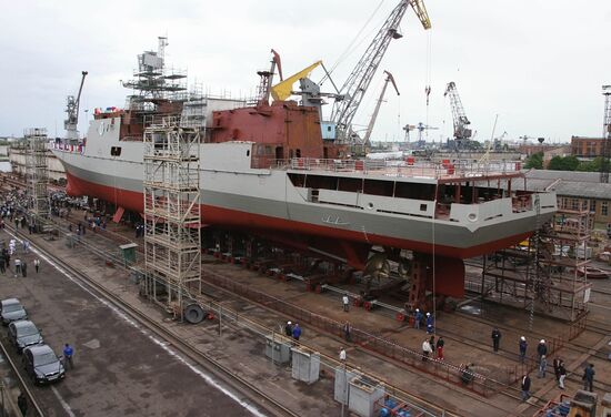 Second Tarkash ("Quiver") frigate launching