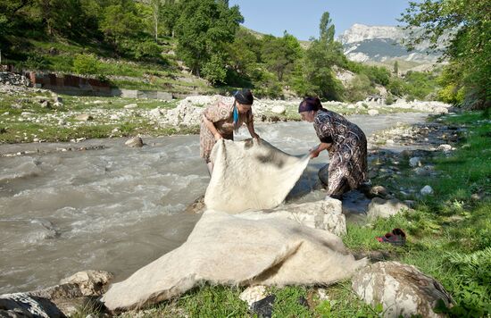 Making burkas