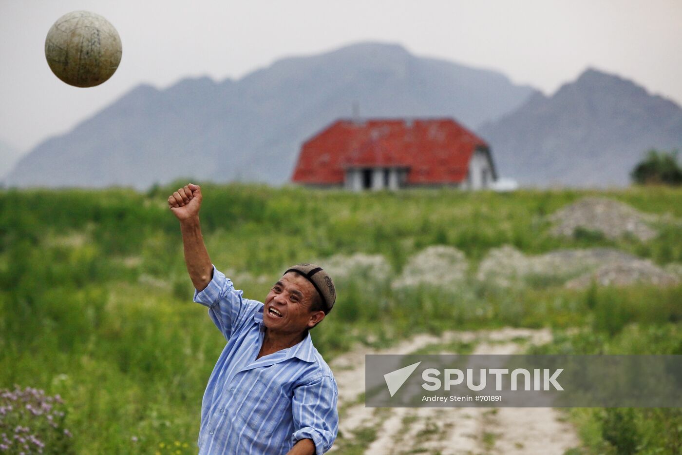 Kyrgyz refugee camp