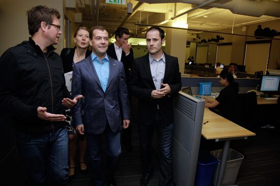 Dmitry Medvedev's visit to the U.S. Day Two