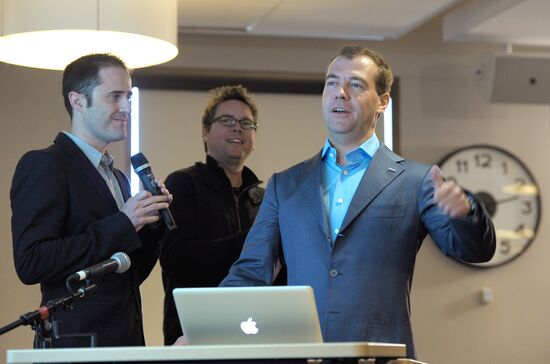 Dmitry Medvedev's visit to the U.S. Day Two