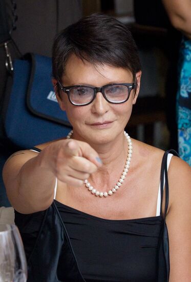 Irina Hakamada
