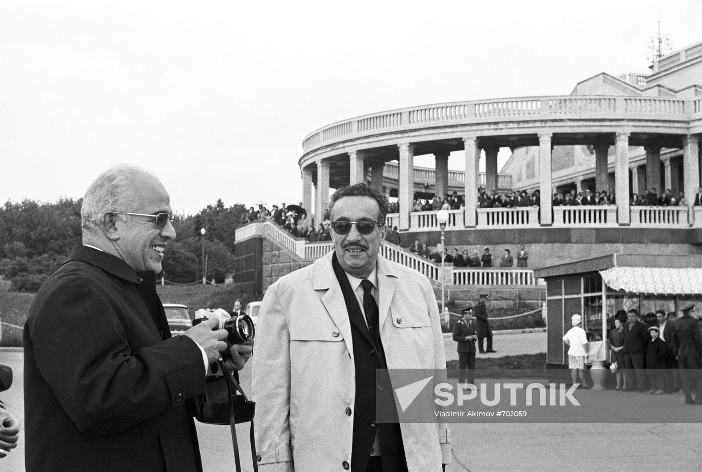 Ali Yata and Khaled Bagdash in River Station