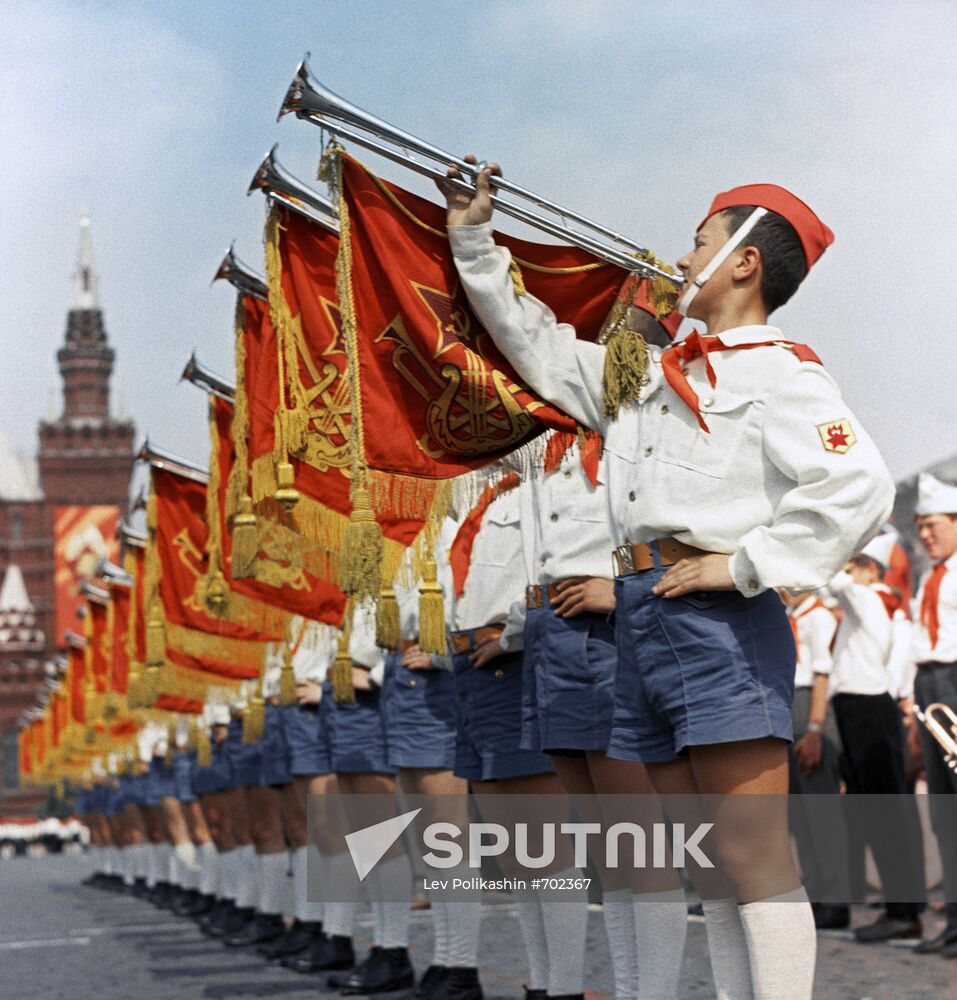 50 years of Soviet Power and 45 years of Pioneers