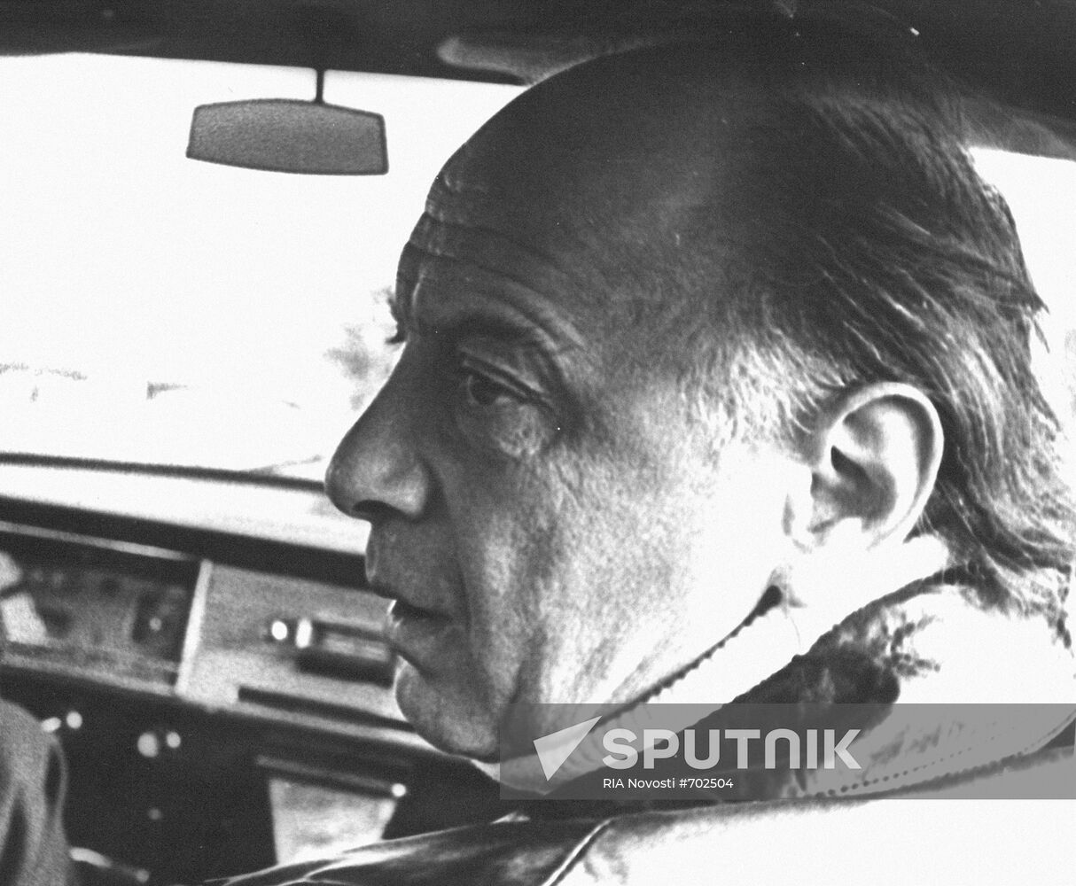 Famous Soviet sports commentator Kote Makharadze