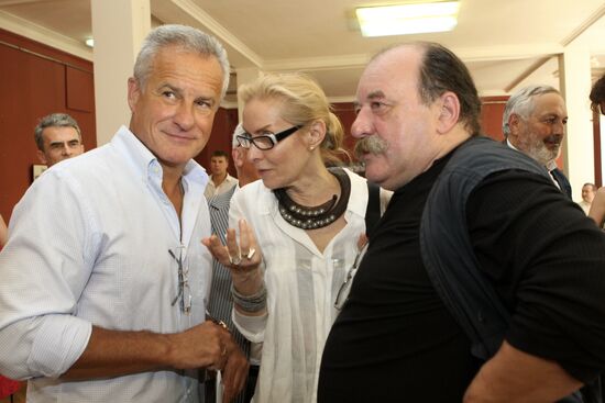 Sergei Yastrzhembsky, Olga Sviblova and Lev Melikhov