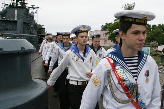 Cadets receive school certificates onboard Nastoychivy destroyer