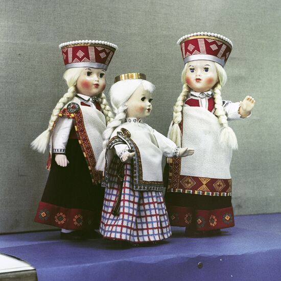 Latvian dolls