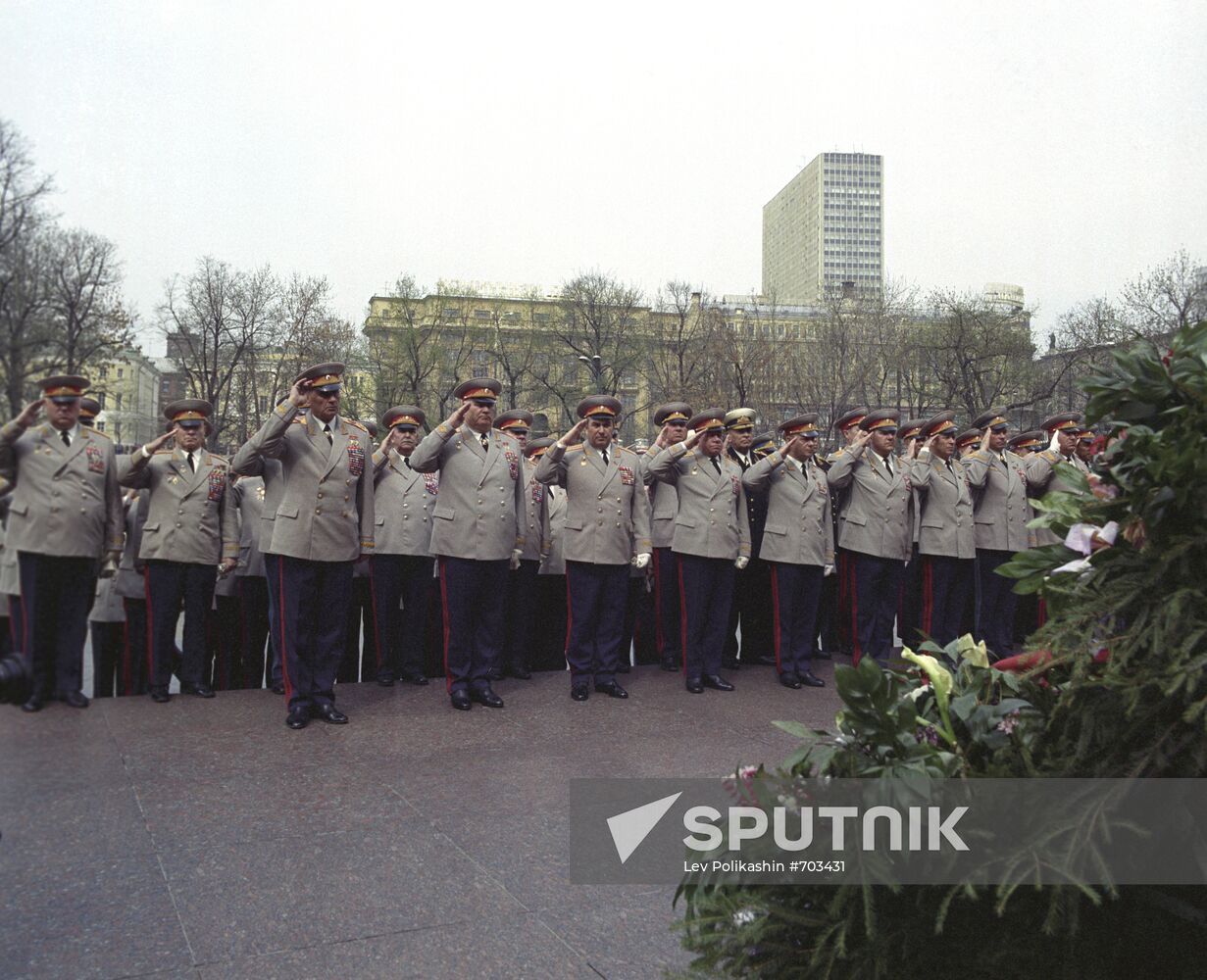 Soviet military leaders at Tomb of the Unknown Soldier