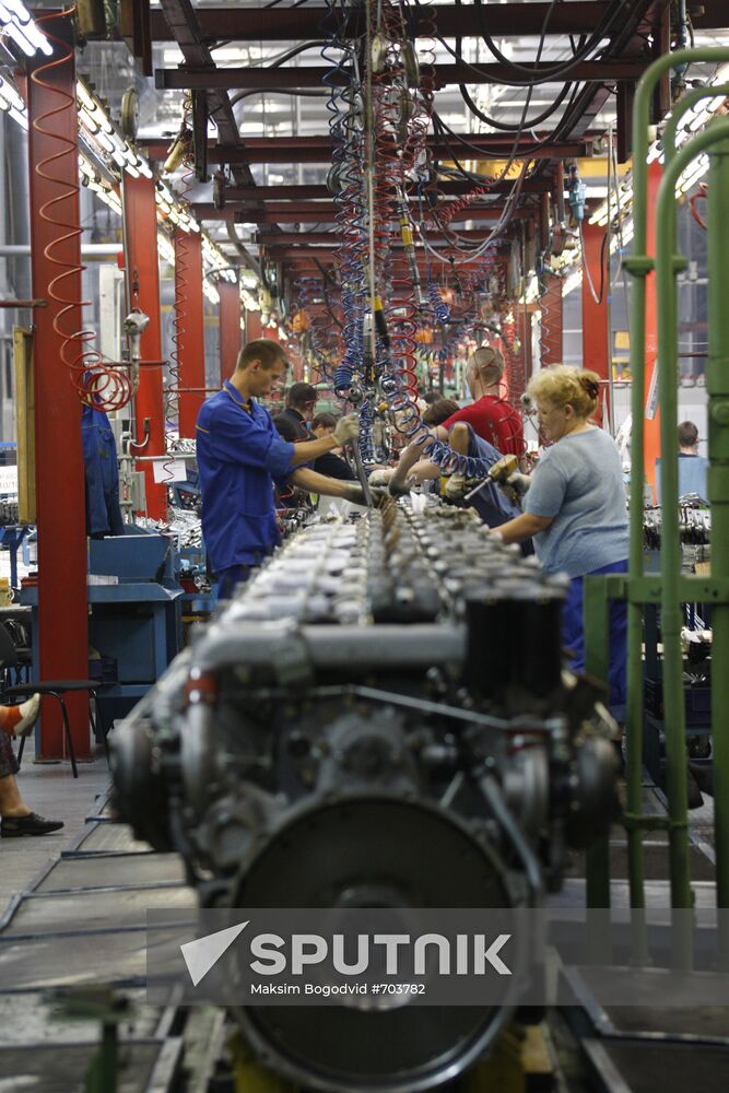 Engine Assembly line at KAMAZ plant