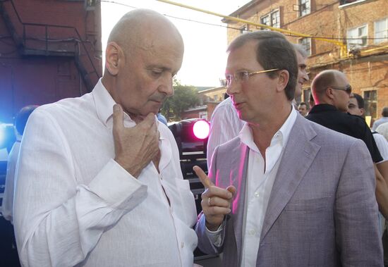 Gennady Shvets and Viktor Shkulev