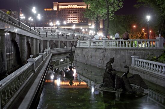 Sculptures on Neglinka River