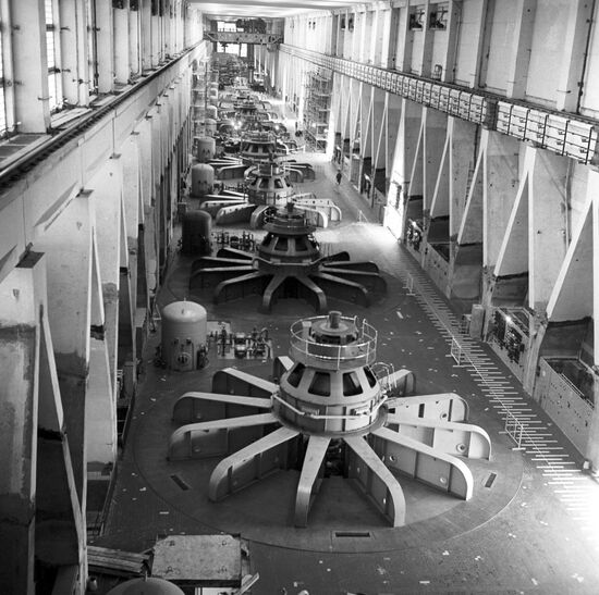 Bratsk hydro-power plant