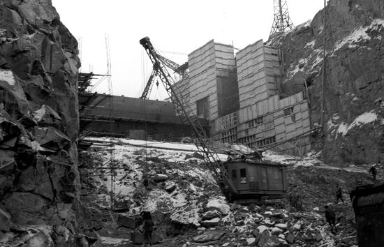 Vilyuiskaya hydro-power plant