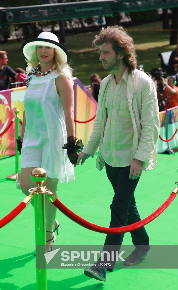 Elena Kondulainen, Nikolai Khameriki