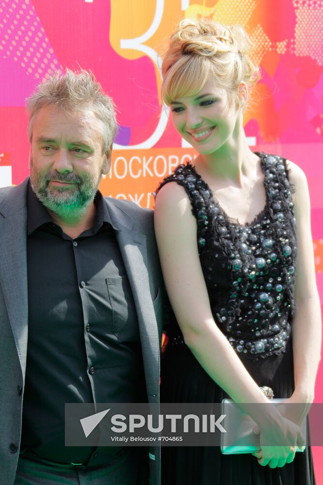 Luc Besson, Louise Bourgouin