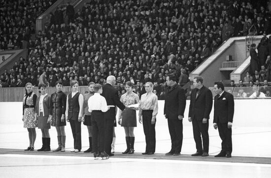 Gymnast Lyudmila Turishcheva, Merited Master of Sports