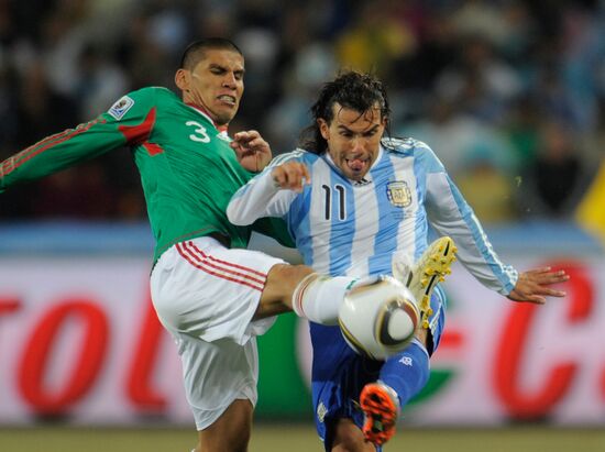 FIFA World Cup 2010. Argentina vs. Mexico