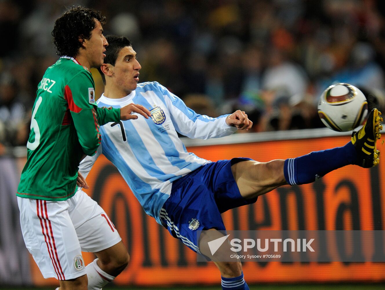 FIFA World Cup 2010. Argentina vs. Mexico