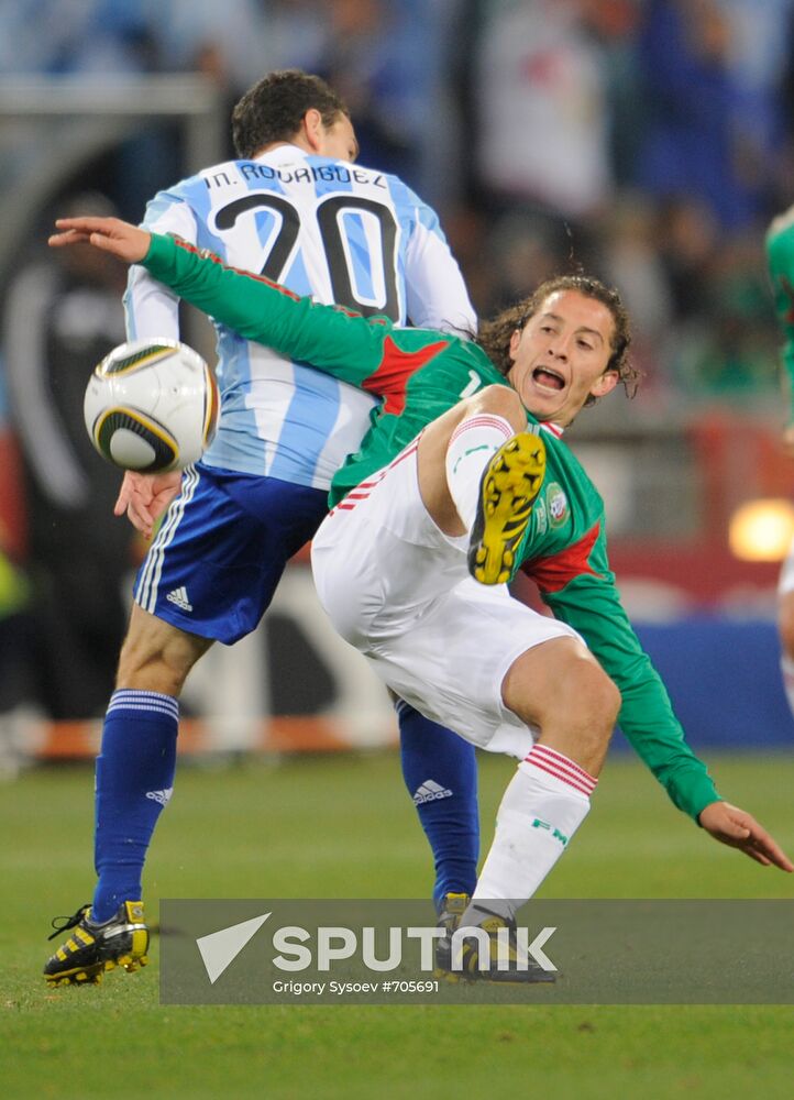 FIFA World Cup 2010. Argentina vs. Mexico