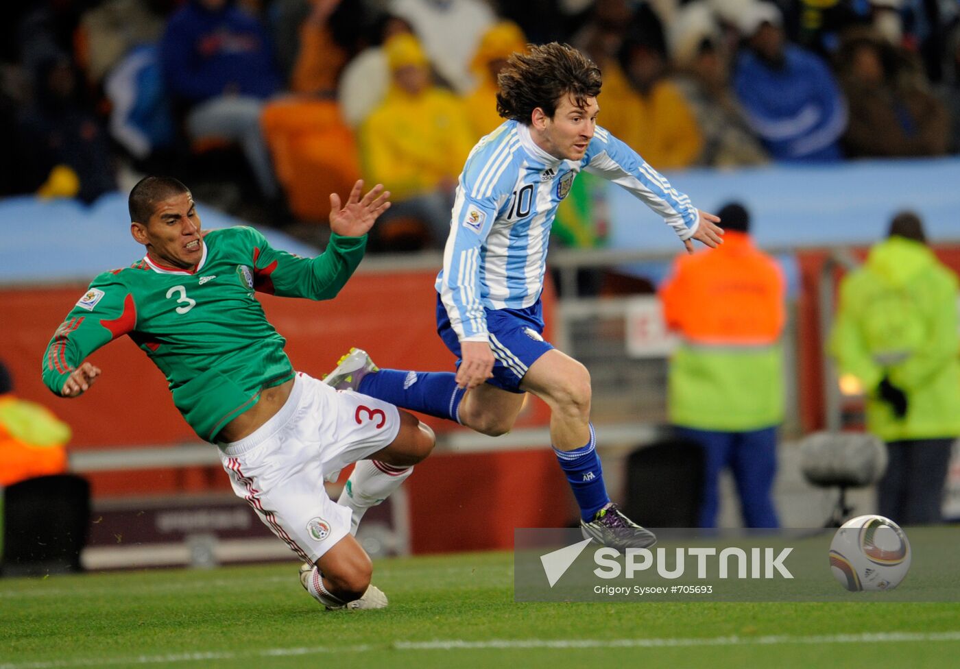 FIFA World Cup 2010. Argentina vs. Mexico