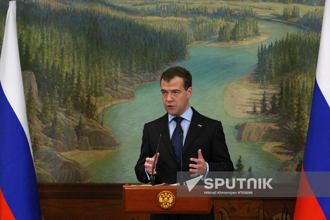 Dmitry Medvedev attends G20 summit in Toronto
