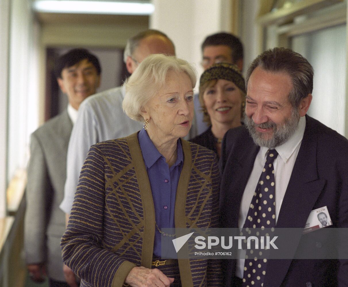 Galina Ulanova and Andrei Zolotov