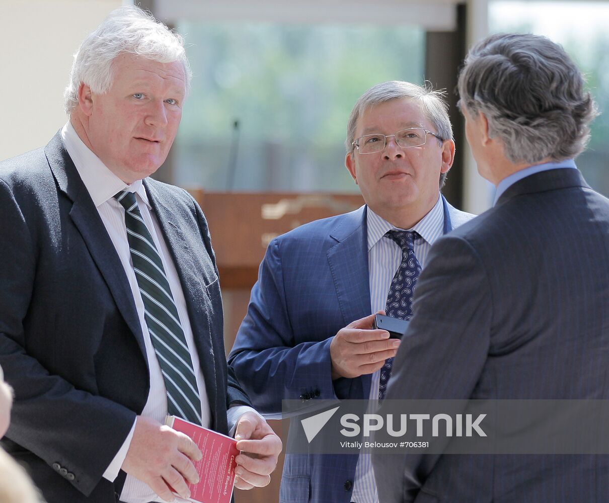 John Holden and Oleg Pivovarchuk