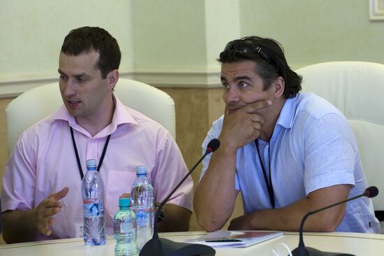 Viktor Kneib and Albert Demchenko