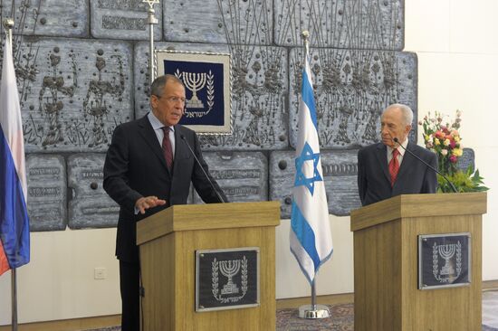 Sergei Lavrov, Shimon Peres