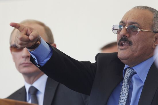 Vladimir Putin and Ali Abdullah Saleh