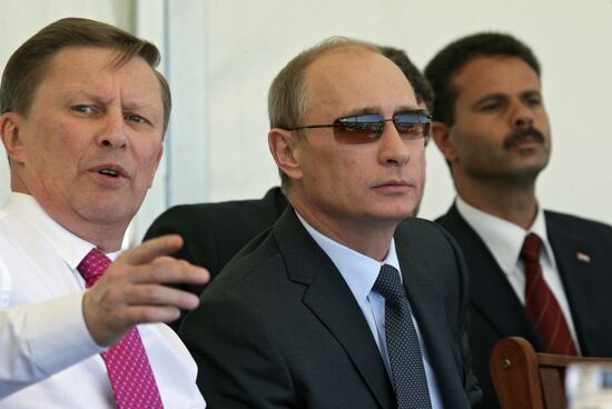 Vladimir Putin and Sergei Ivanov