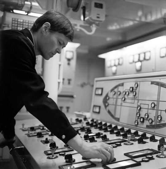 Chief mechanic of icebreaker "Murmansk" Kirill Malinin