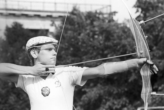 Archer Anatoly Ivanchenko