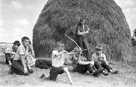Rural boys' games