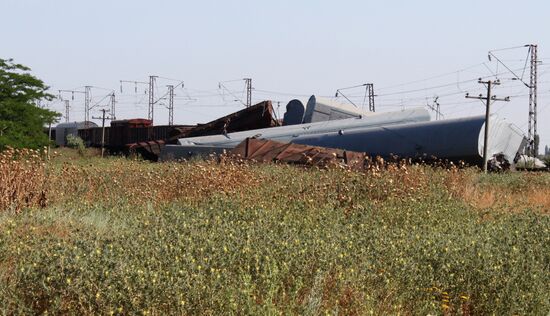 Bomb derails freight train in Dagestan